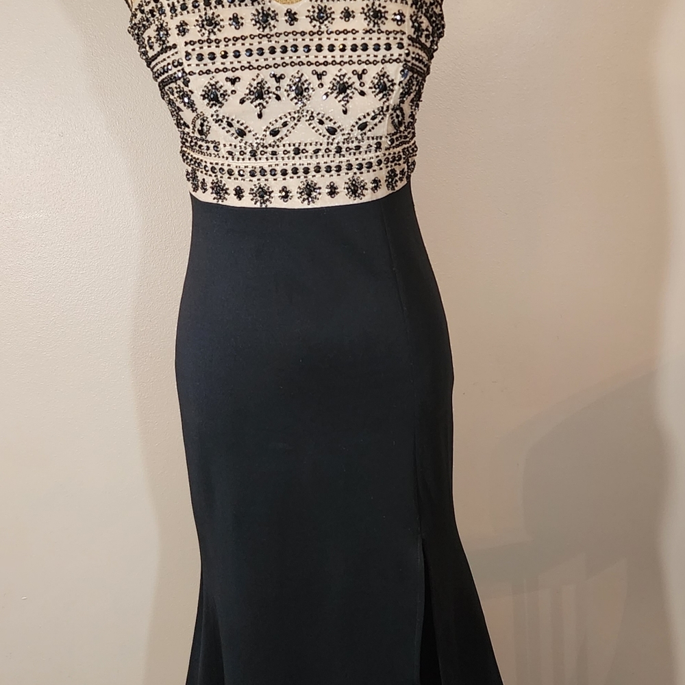 B-Darin two-tone mermaid gown: size 7/8.